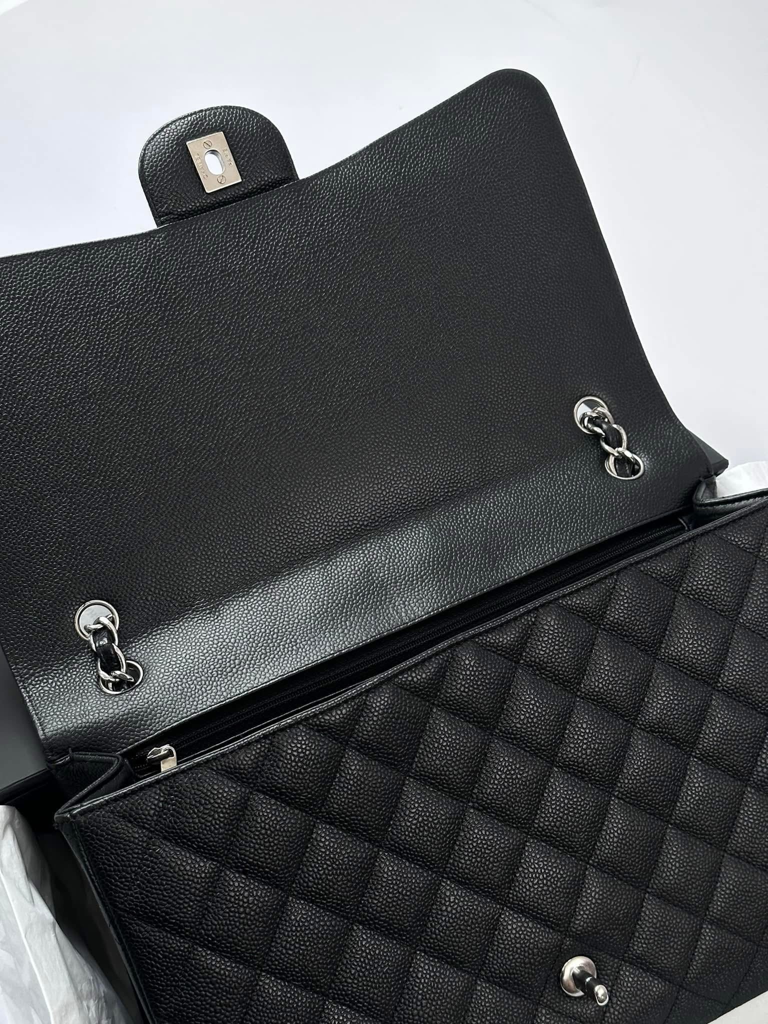 CHANEL Black Maxi Single Flap