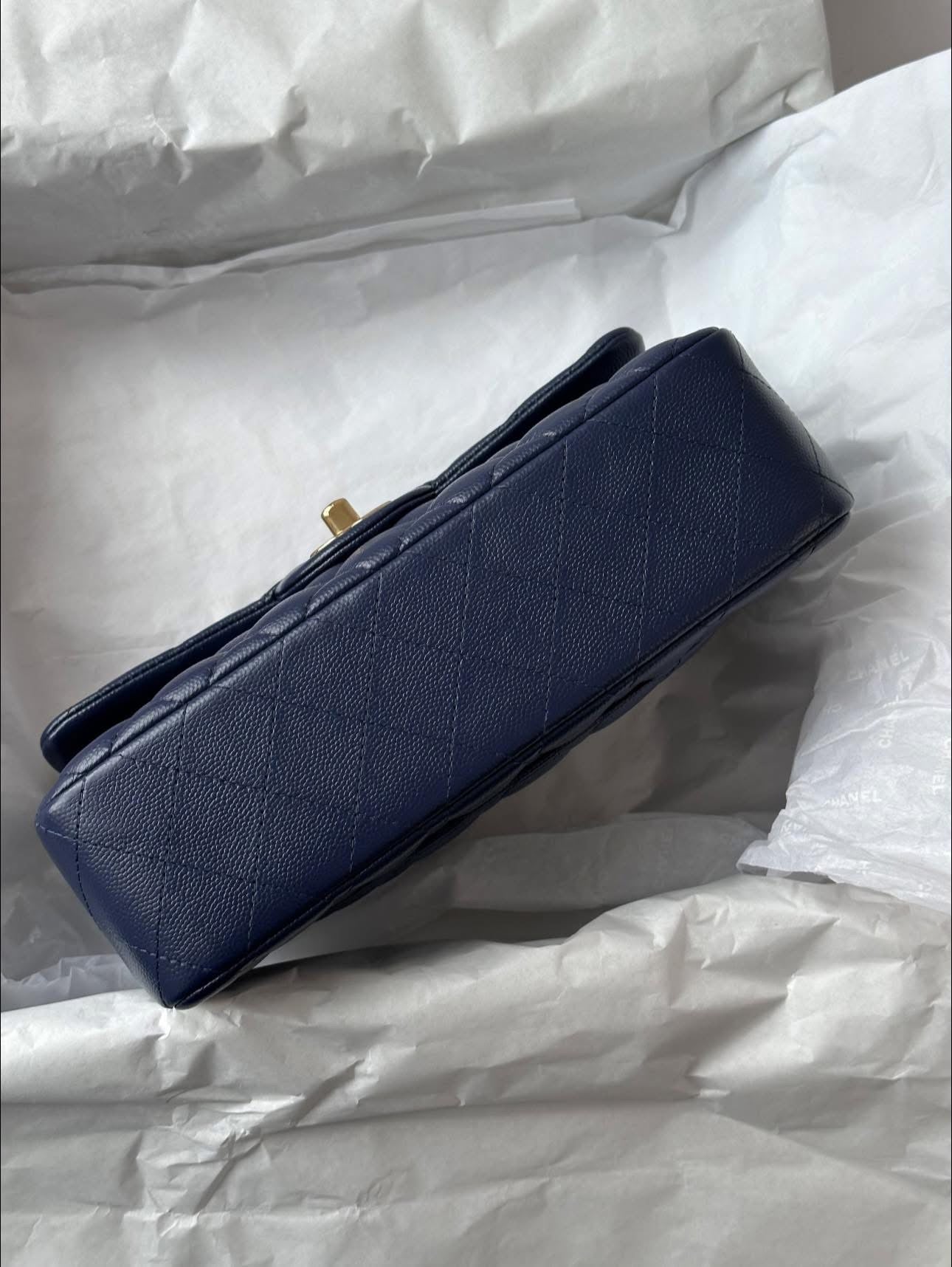 CHANEL Blue Classic Medium
