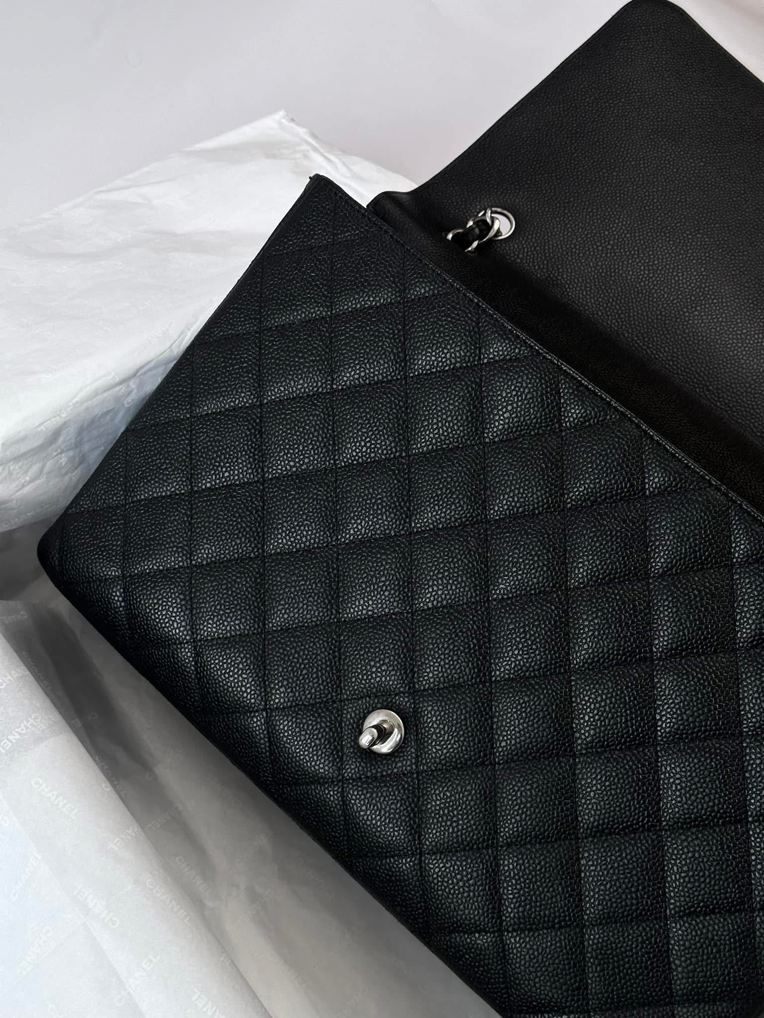 CHANEL Black Maxi Single Flap