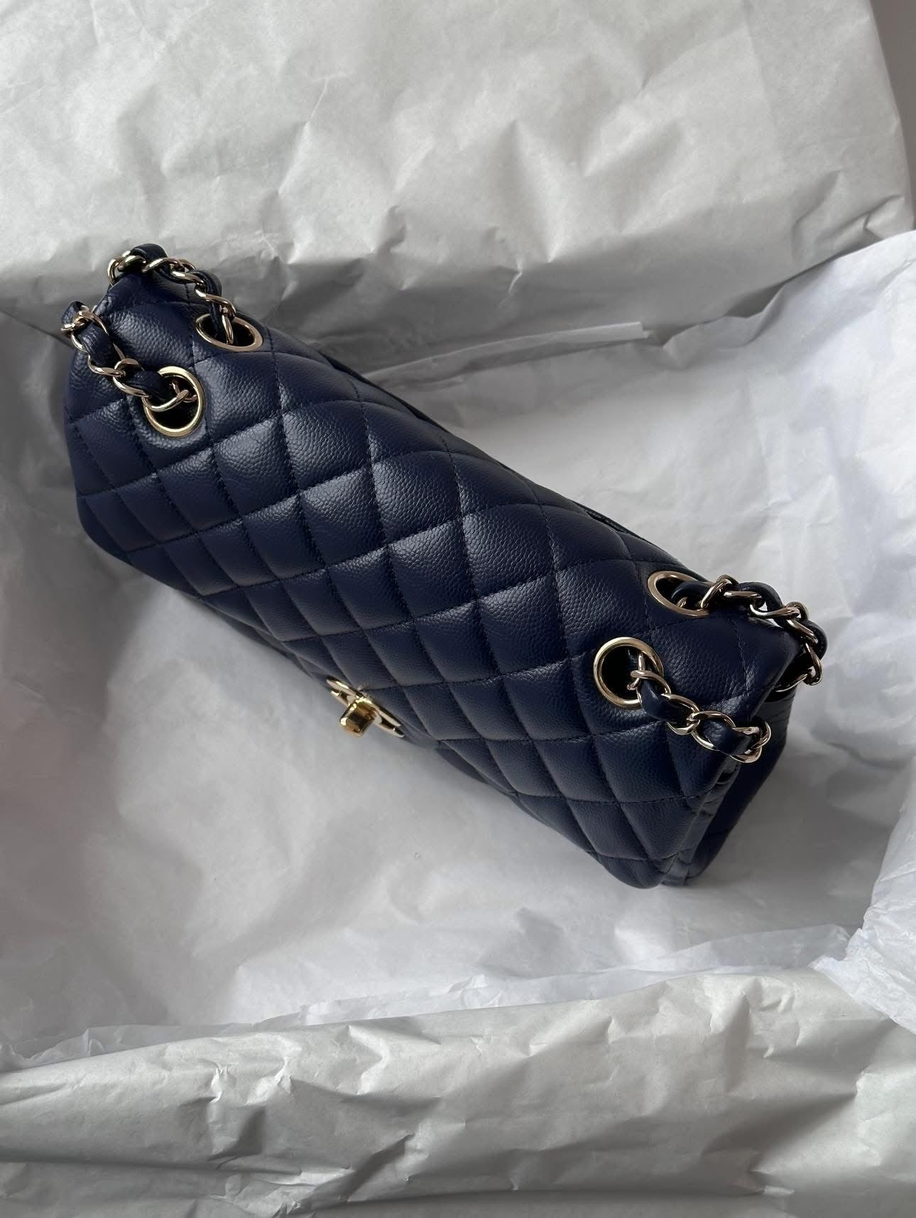 CHANEL Blue Classic Medium