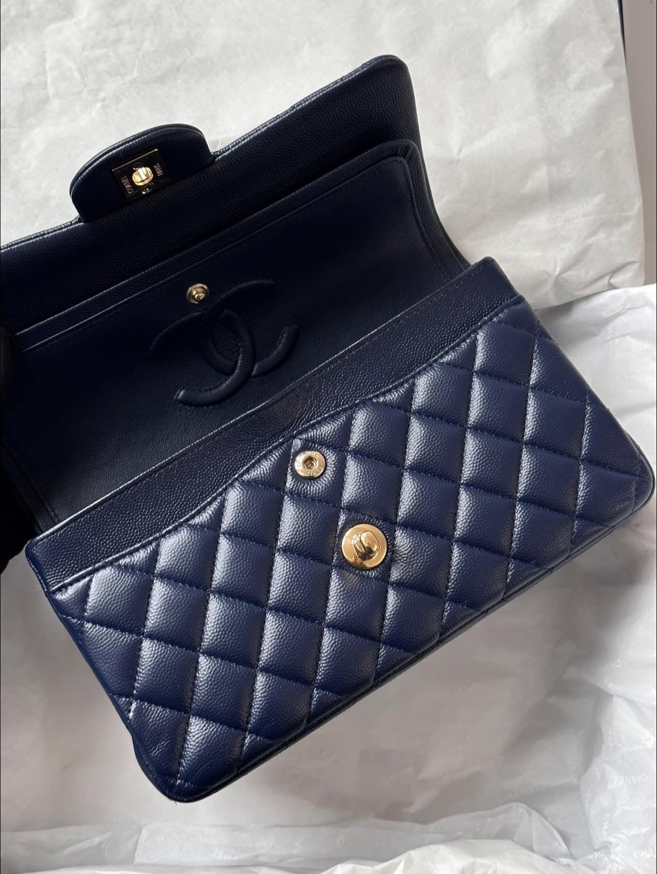 CHANEL Blue Classic Medium
