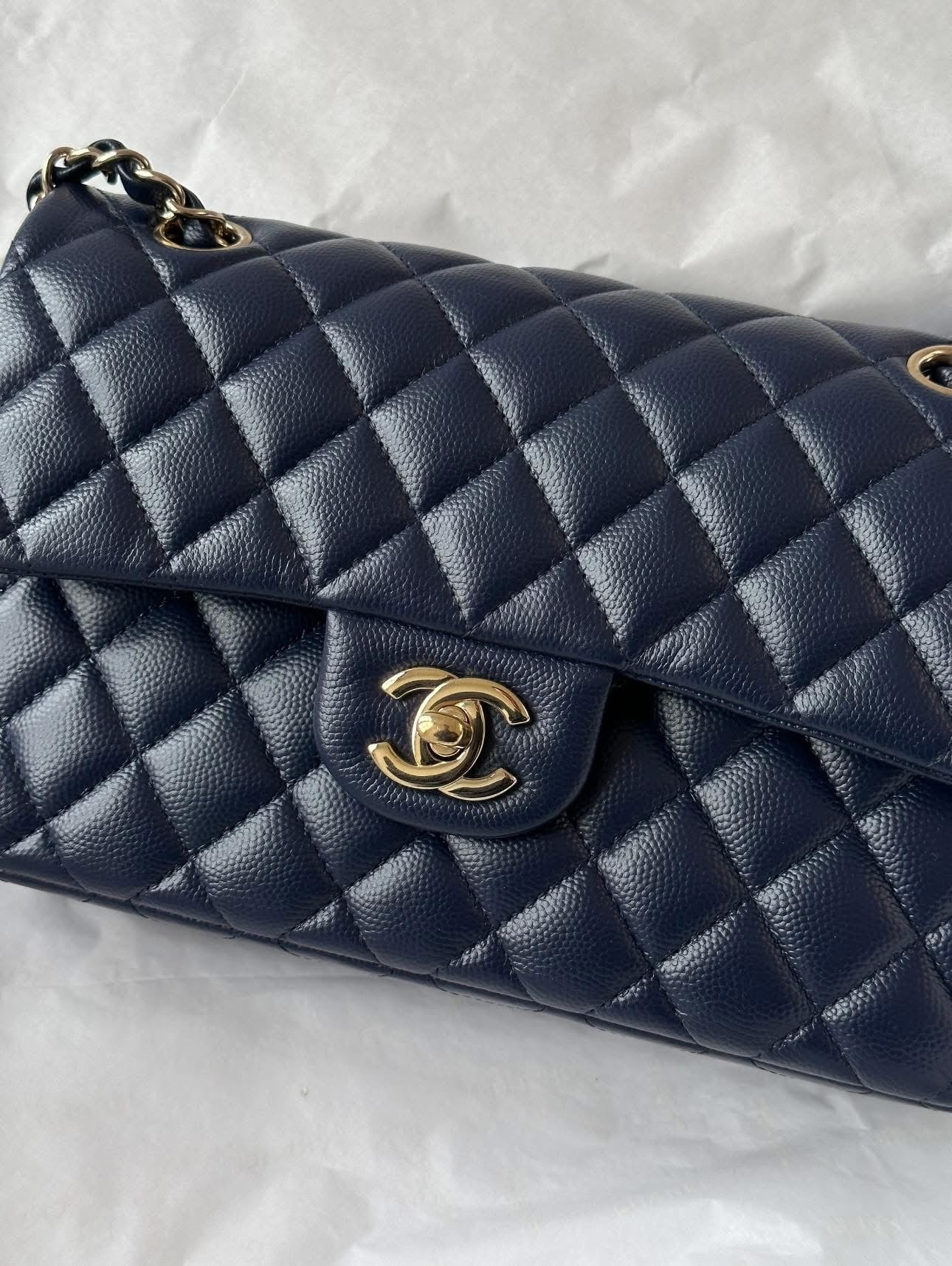 CHANEL Blue Classic Medium